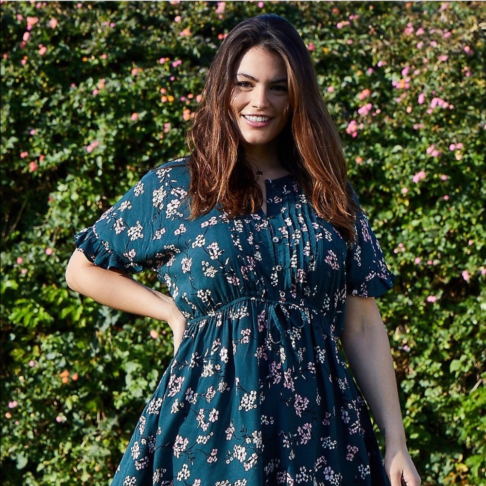 Plus Size Floral High Low Tunic